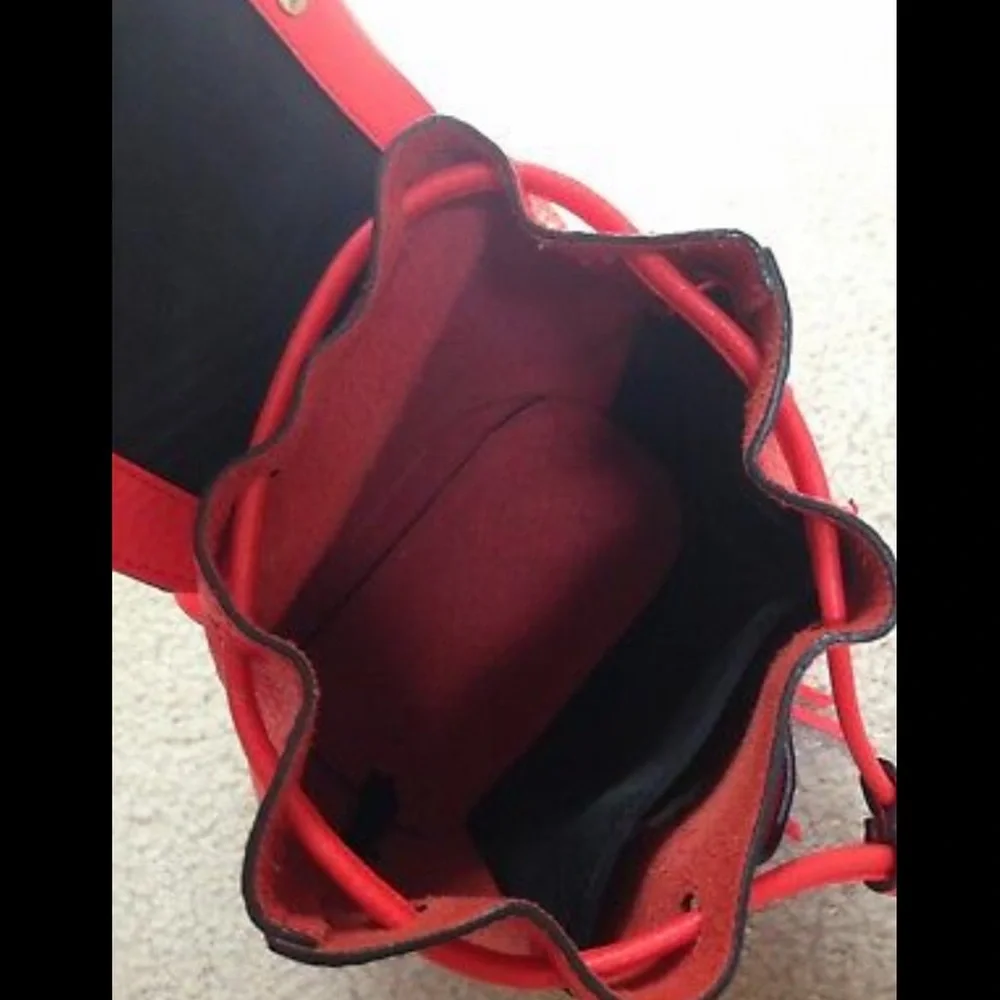 “LIKE NEW” REBECCA MINKOFF BACKPACK (POPPY RED) - Picture 6 of 9